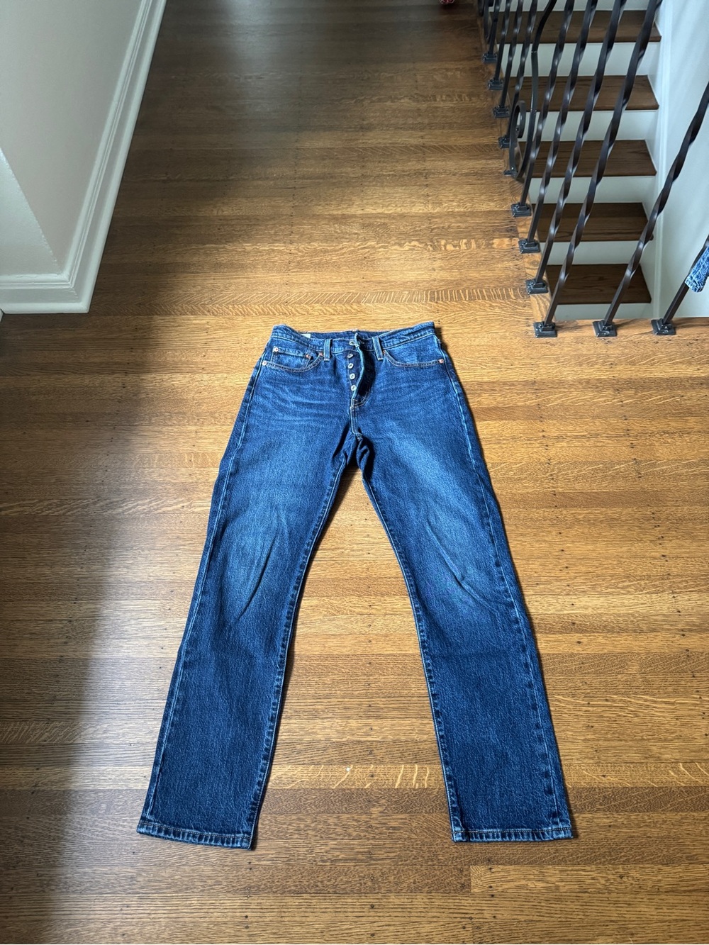 Levi's Women's Straight Leg Dark Blue Denim Jeans 27x30